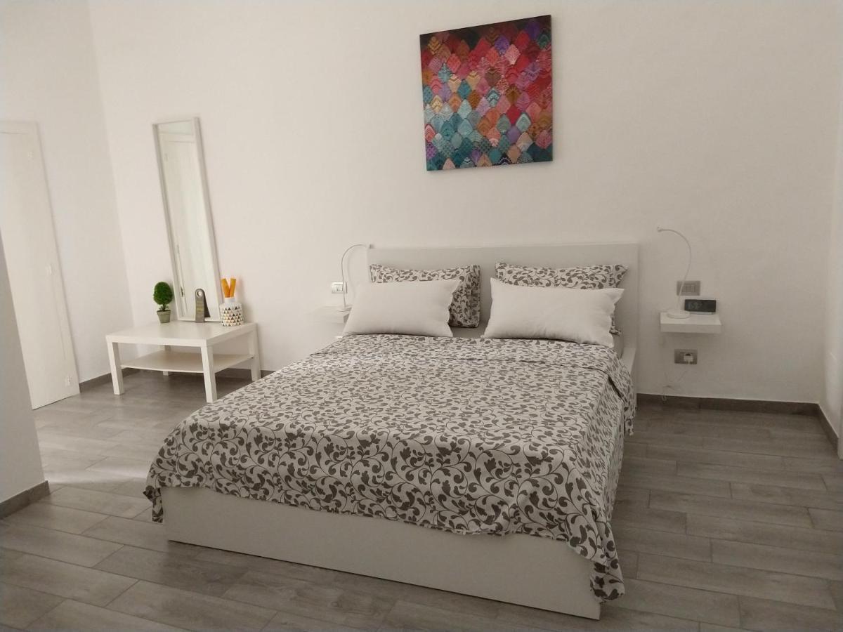 B&B 20 Archi Монополи Екстериор снимка